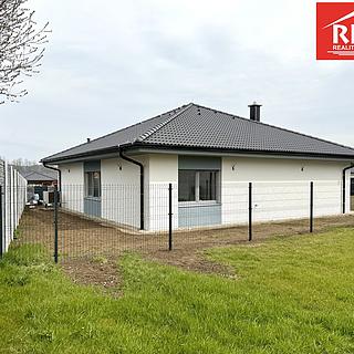 Pronájem rodinného domu 150 m² Velká Hleďsebe