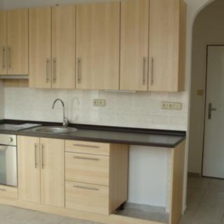 Pronájem bytu 1+kk a garsoniéry 20 m² Mariánské Lázně Úšovice, Hroznatova