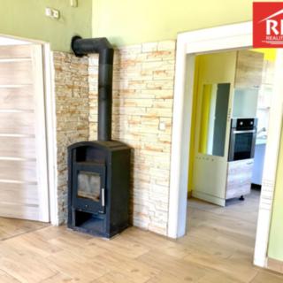 Prodej bytu 2+1 53 m² Karlovy Vary Drahovice, Prašná