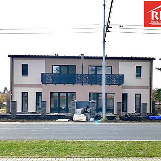 Prodej rodinného domu 200 m² Velká Hleďsebe Klimentov