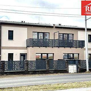 Prodej rodinného domu 200 m² Velká Hleďsebe Klimentov