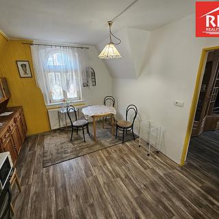 Prodej bytu 1+1 36 m² Mariánské Lázně, Hlavní třída