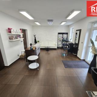 Pronájem obchodu 40 m² Mariánské Lázně, Ruská