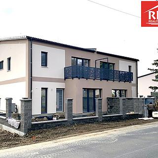 Prodej rodinného domu 200 m² Velká Hleďsebe Klimentov