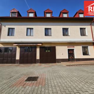 Prodej obchodu 941 m² Mariánské Lázně, Hlavní třída