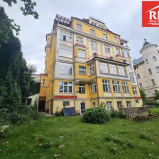Pronájem bytu 1+kk a garsoniéry 50 m² Mariánské Lázně, Hlavní třída