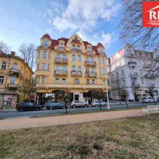 Pronájem bytu 1+kk a garsoniéry 30 m² Mariánské Lázně, Hlavní třída