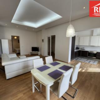 Prodej bytu 2+kk 69 m² Mariánské Lázně