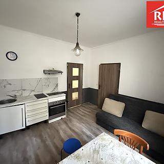 Pronájem bytu 2+kk 49 m² Mariánské Lázně, Třebízského