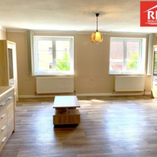 Pronájem bytu 3+1 76 m² Planá