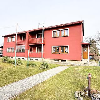 Pronájem bytu 2+1 63 m&sup2; Velké Přítočno