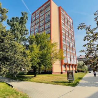 Pronájem bytu 2+1 52 m² Kladno