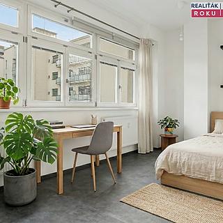 Pronájem bytu 2+kk 42 m&sup2; Brno