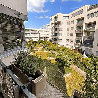 Pronájem bytu 2+kk 42 m&sup2; Brno