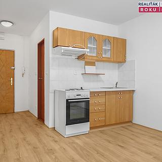 Pronájem bytu 2+kk 34 m² Brno Líšeň, Jedovnická
