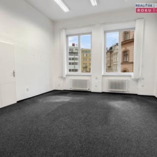 Pronájem kanceláře 70 m² Brno