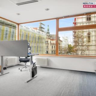 Pronájem kanceláře 287 m² Brno