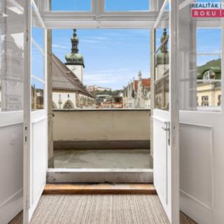 Pronájem kanceláře 234 m² Brno
