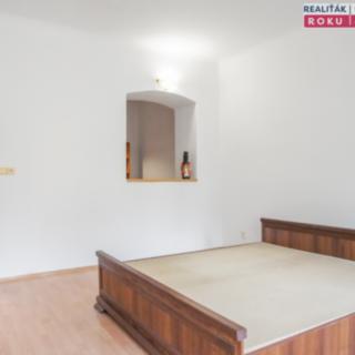 Pronájem bytu 2+kk 39 m² Brno Husovice, Husovická