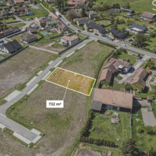 Prodej stavební parcely 732 m² Černilov