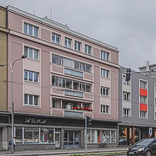 Prodej bytu 3+1 89 m² Hradec Králové