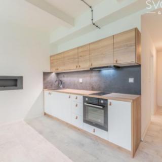 Pronájem bytu 1+kk a garsoniéry 29 m² Hradec Králové, Šafaříkova