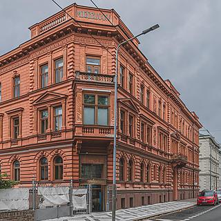 Prodej bytu 3+kk 53 m² Hradec Králové