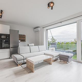 Prodej bytu 2+kk 48 m² Hradec Králové