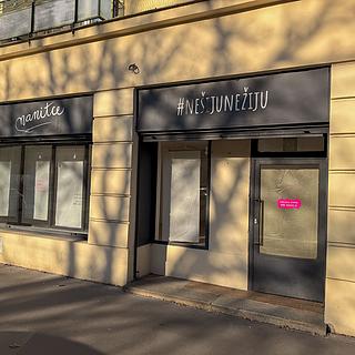 Pronájem obchodu 98 m² Praha, Bělohorská