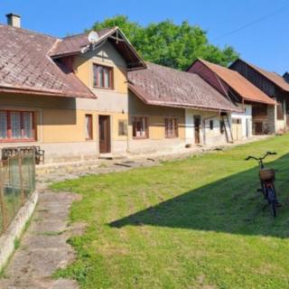 Prodej rodinného domu 600 m² Ostružno