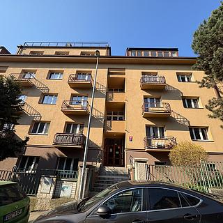 Pronájem bytu 1+kk, garsoniery, 29m&sup2;