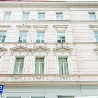 Pronájem bytu 1+1 46 m² Praha Vinohrady, Vocelova