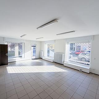 Pronájem obchodu 163 m² Praha, Kladenská
