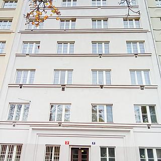 Pronájem bytu 1+1 52 m² Praha Nusle, Sekaninova