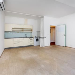 Prodej bytu 2+kk 47 m² Praha