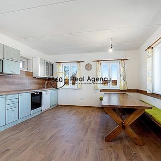 Prodej rodinného domu 346 m&sup2; Hranice