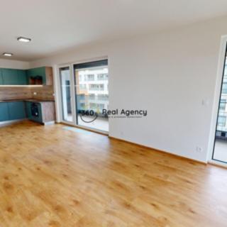 Pronájem bytu 3+kk 96 m² Praha