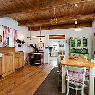 Prodej rodinného domu 252 m² Hrazany Dobrošov