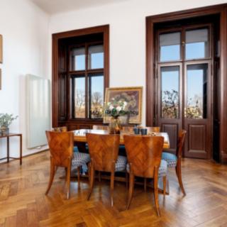 Prodej bytu 4+1 205 m² Praha