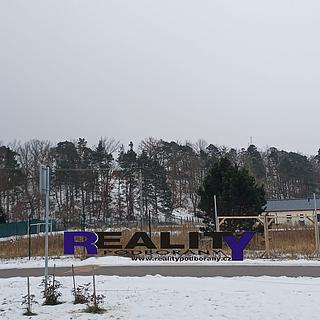 Prodej stavební parcely 831 m² Holedeč, Luční