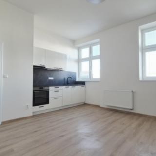 Pronájem bytu 1+kk, garsoniery 27 m² Kolín