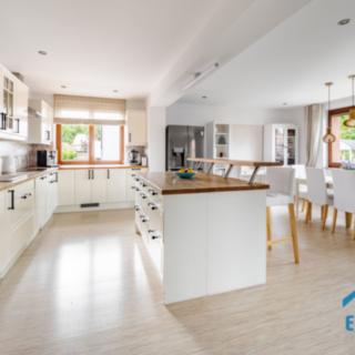 Prodej rodinného domu 250 m² Chrášťany