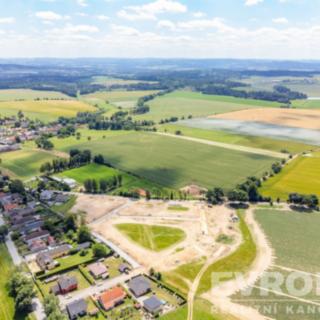 Prodej stavební parcely 876 m² Tis