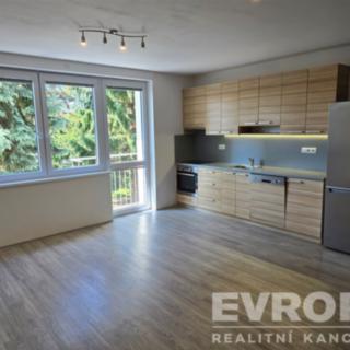 Pronájem bytu 3+kk 62 m² Havlíčkův Brod, Svatovojtěšská