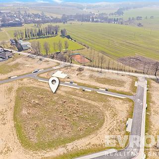Prodej stavební parcely 1078 m&sup2; Tis