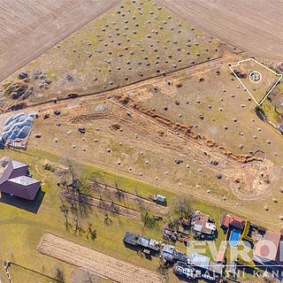 Prodej stavební parcely 671 m&sup2; Zvěstovice