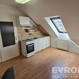 Pronájem bytu 2+kk 79 m² Havlíčkův Brod