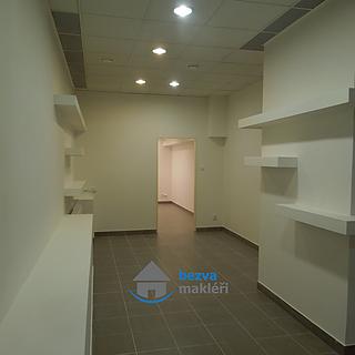 Pronájem obchodu 71 m² Pardubice Zelené Předměstí, Smilova