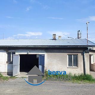 Pronájem výrobního objektu 118 m² Skuteč, Zvěřinova