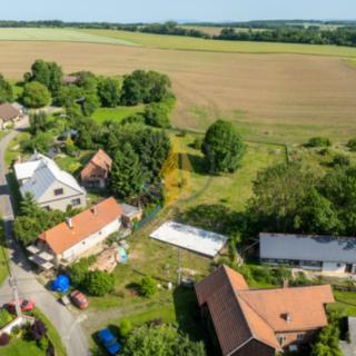 Prodej stavební parcely 2 594 m² Bačalky